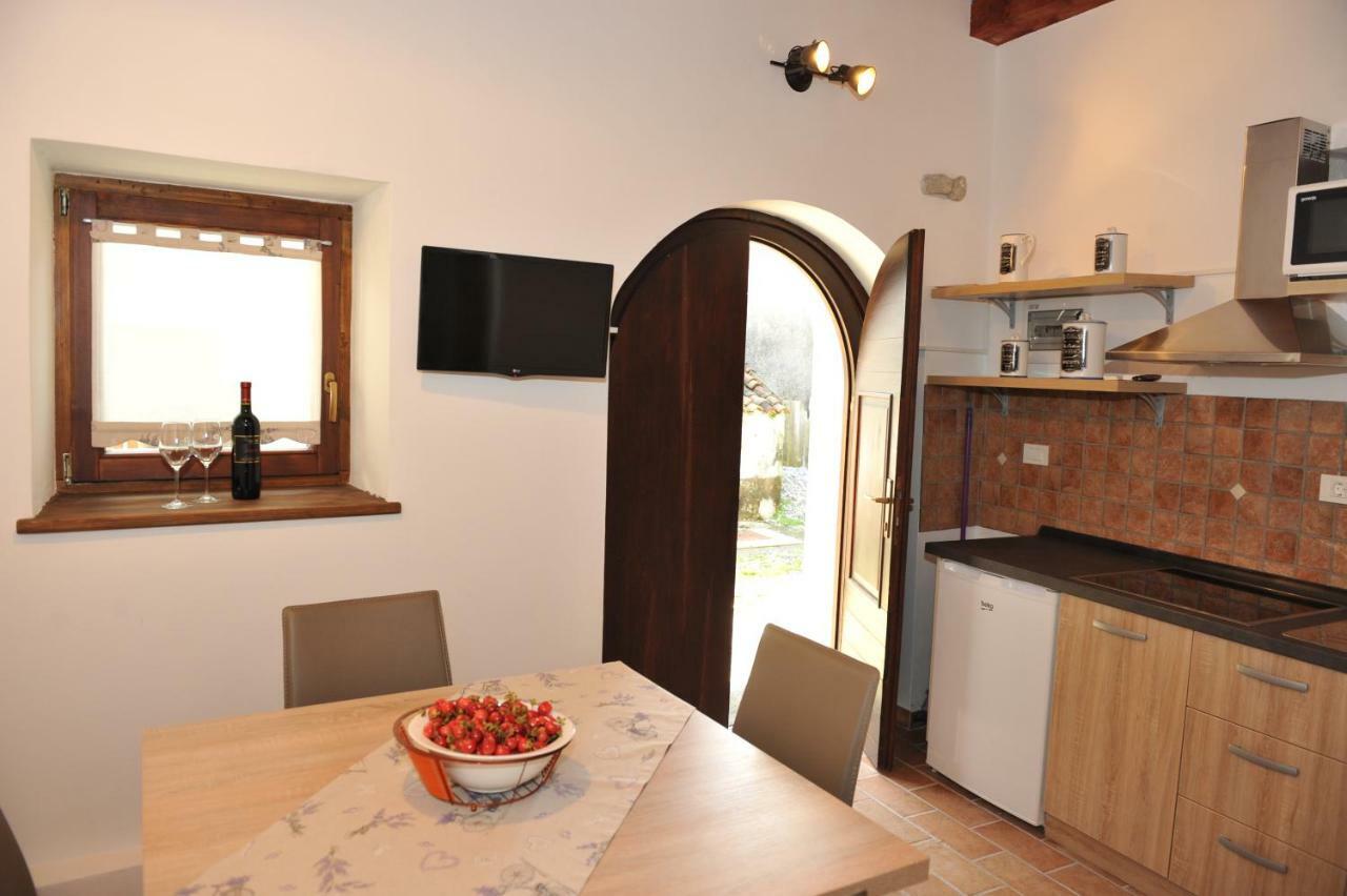 Apartmaji Kumar Smartno Kültér fotó